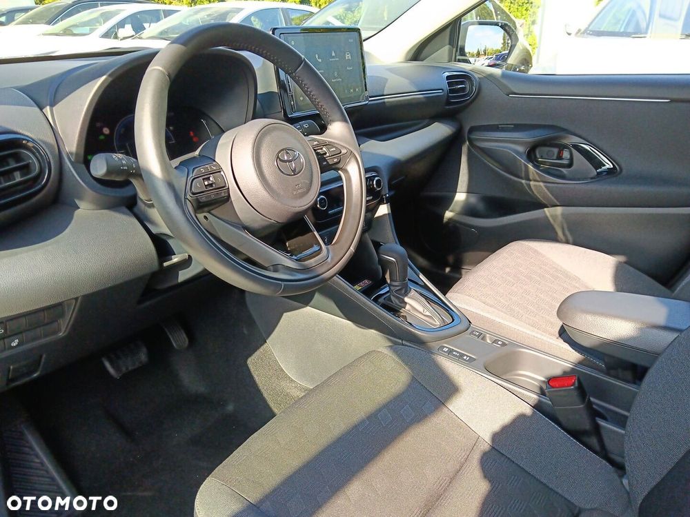 Toyota Yaris Hybrid 1.5 Style - 10