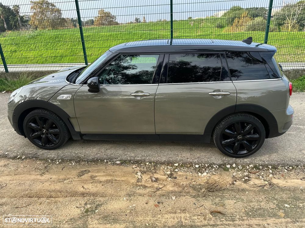 MINI Clubman Cooper SD ALL4 Auto Desportiva - 15