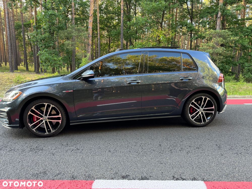 Volkswagen Golf 2.0 TSI GTI 35 DSG - 4