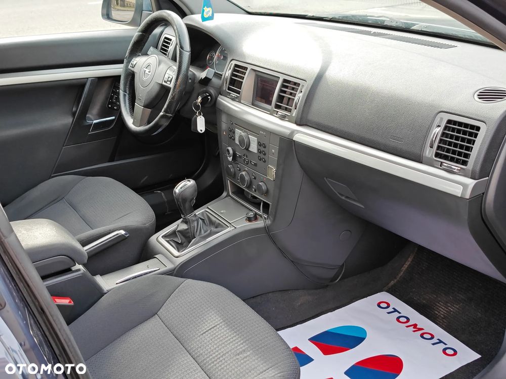 Opel Vectra 1.9 CDTI DPF Cosmo - 7