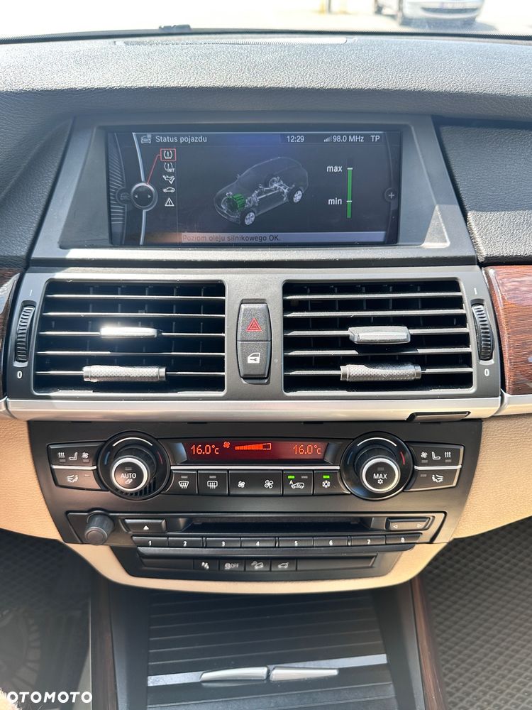 BMW X5 2010