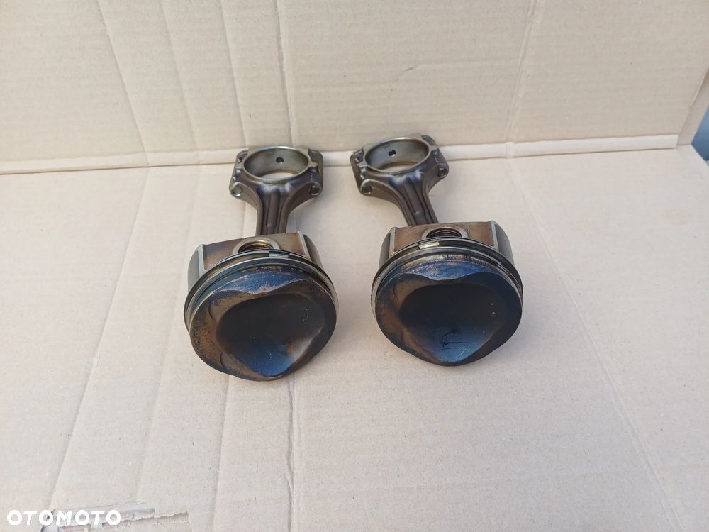 Tłok korbowód Audi A3 8P A4 B7 GOLF V PASSAT B6 2.0 TFSI BGB 82P41 06DA - 9