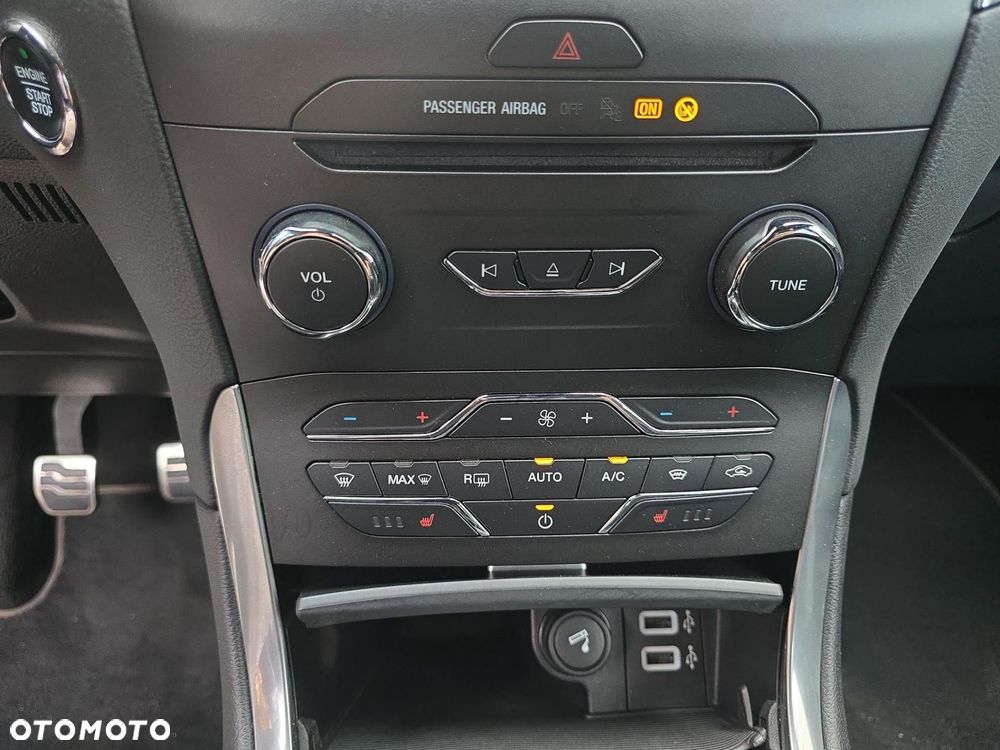 Ford S-Max 1.5 EcoBoost ST-Line - 19