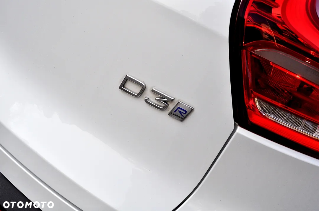 Volvo XC 40 D3 R-Design - 32
