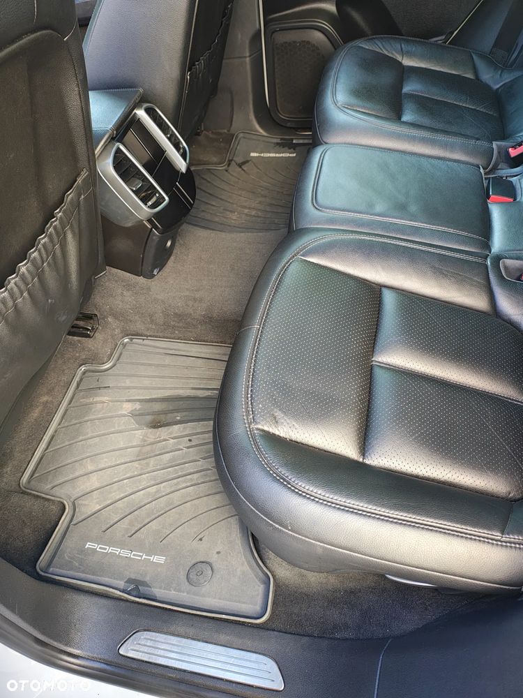 Porsche Cayenne S - 19