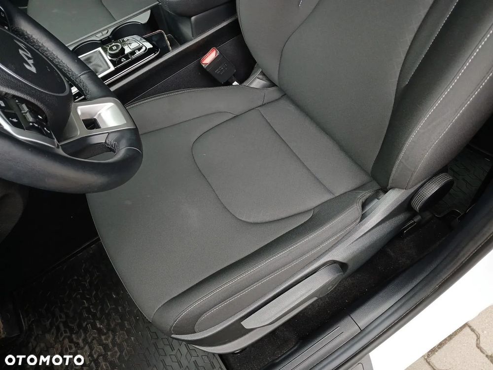 Kia Sportage 1.6 T-GDI M 2WD DCT - 12