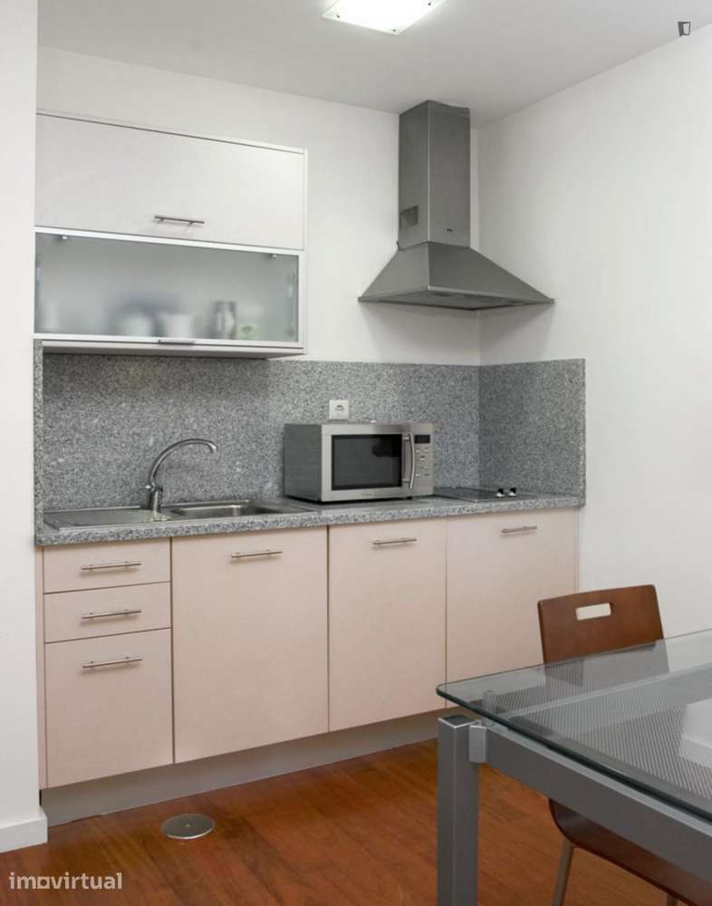 Apartamento com 1 quartos - localizado em Ferreiros e Gondizalves B... - Grande imagem: 3/14