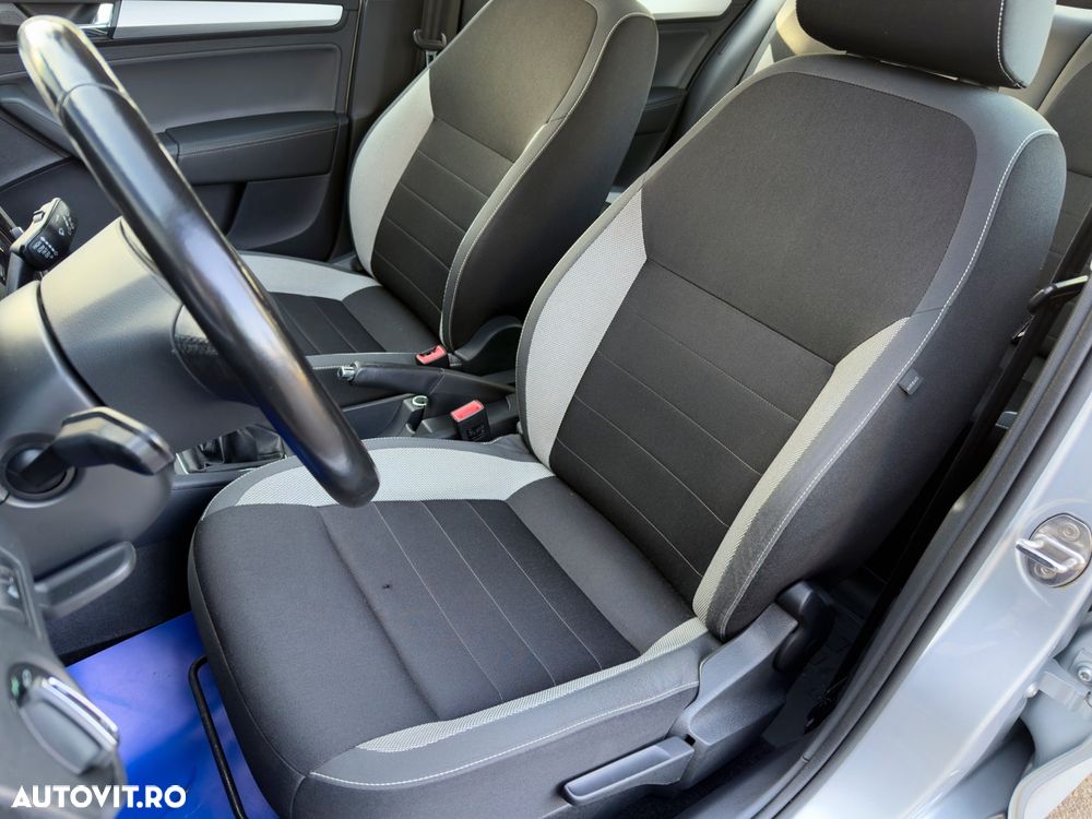 Skoda RAPID 1.0 TSI Active - 13