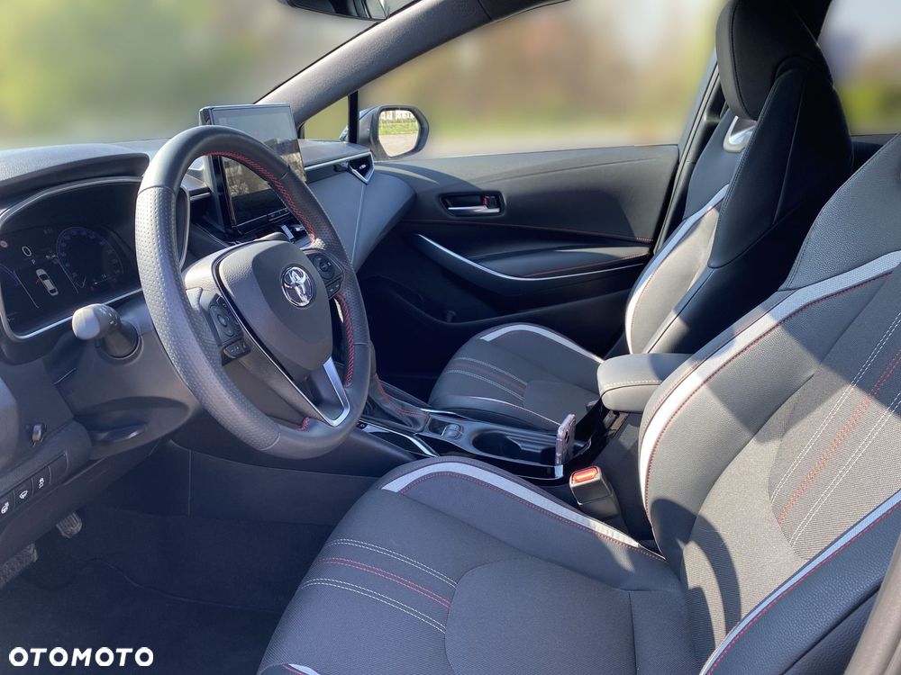 Toyota Corolla 1.8 Hybrid GR Sport Dynamic - 15