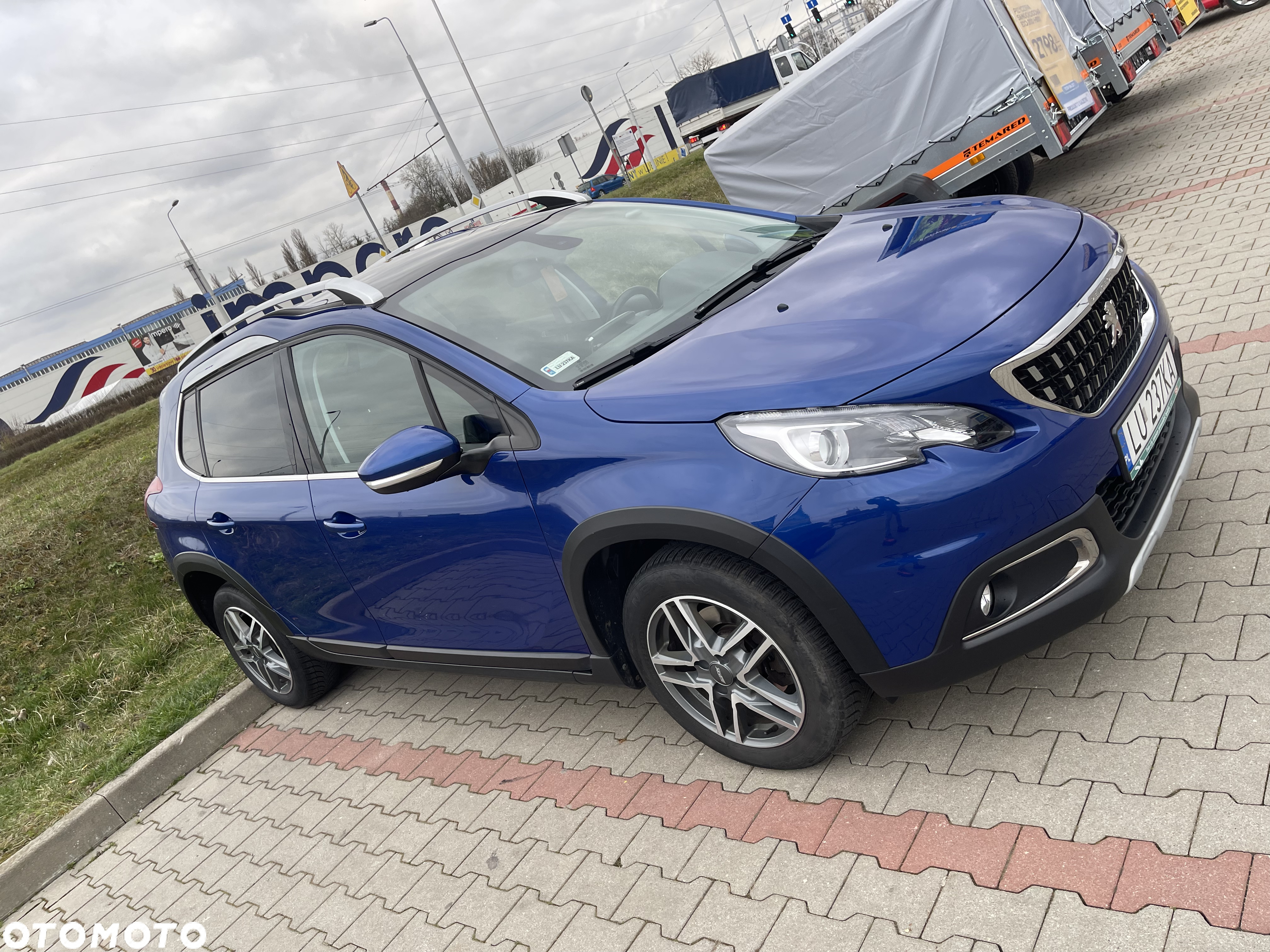 Peugeot 2008 1.2 Pure Tech GPF Allure S&S EAT6 - 6