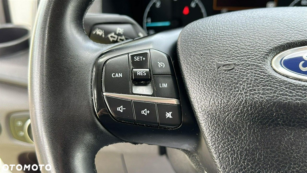 Ford Transit - 10