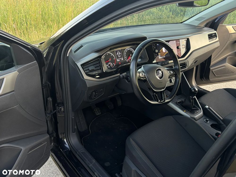 Volkswagen Polo 1.6 TDI SCR Comfortline - 12