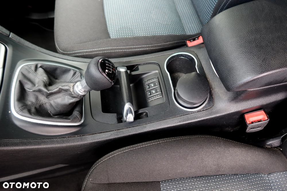 Ford Galaxy 2.0 TDCi Titanium - 12