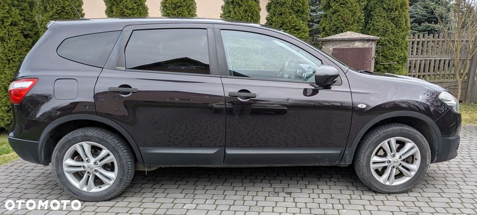 Nissan Qashqai+2 - 4