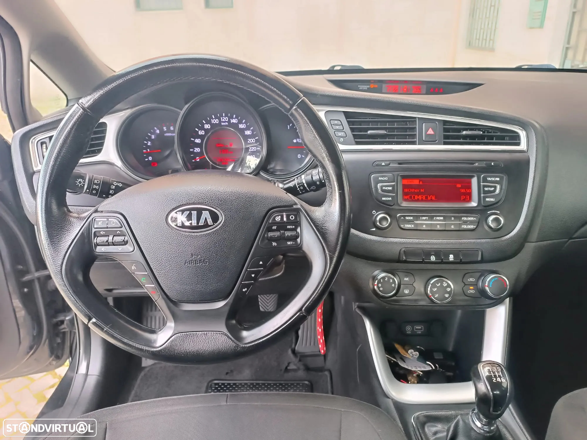 Kia Ceed SW 1.4 CRDi EX - 14