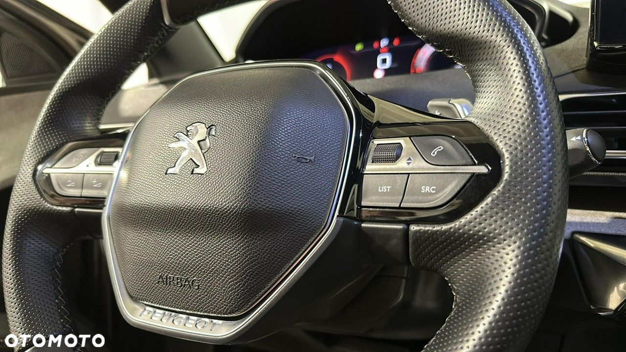 Peugeot 3008 - 21