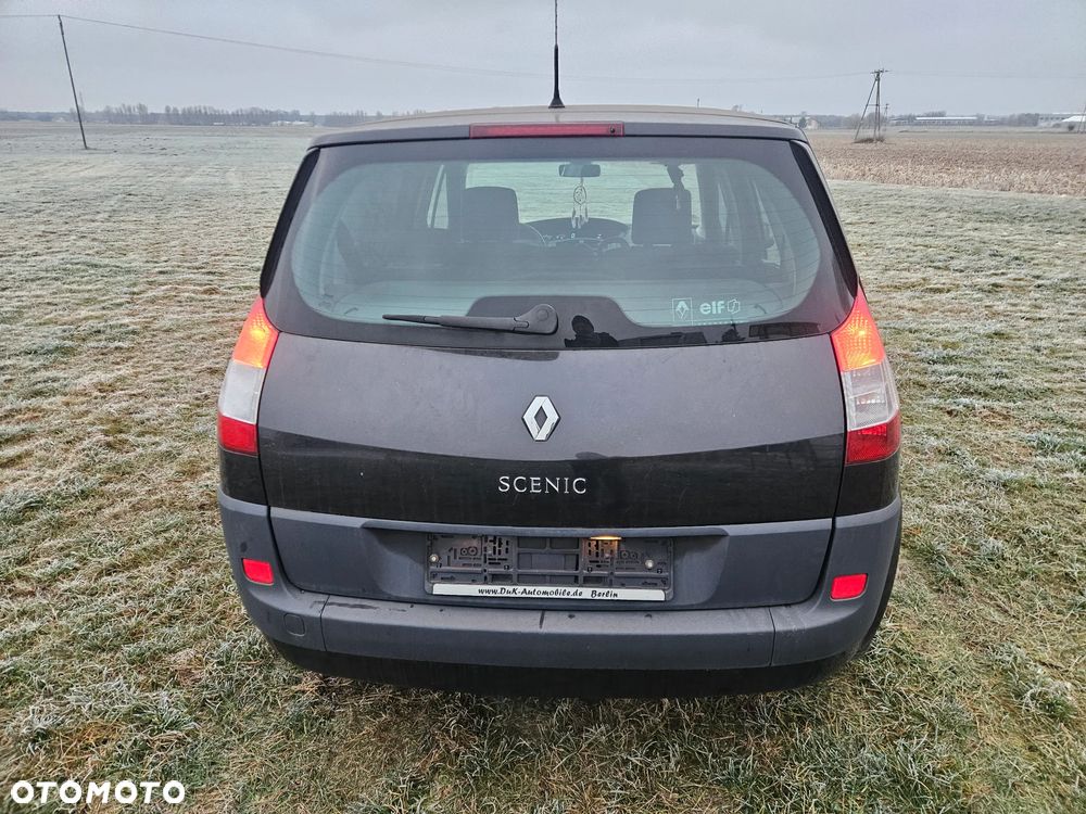Renault Scenic 1.6 16V EXpression - 9