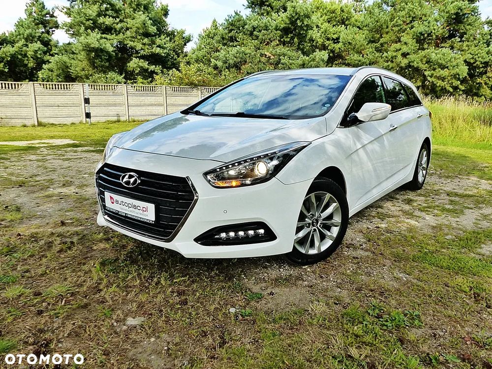 Hyundai i40 Kombi blue 1.7 CRDi Style - 40