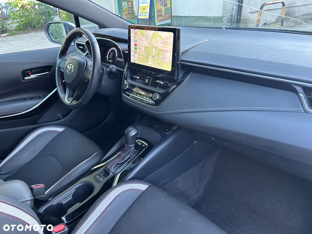 Toyota Corolla 1.8 Hybrid GR Sport - 11