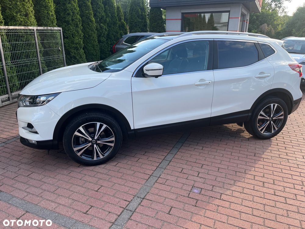 Nissan Qashqai - 1
