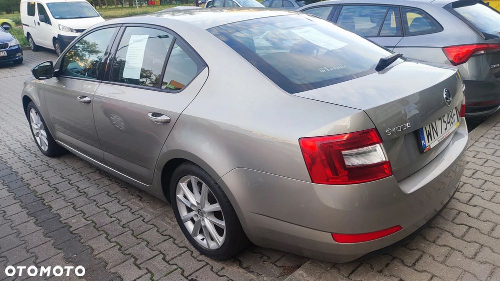 Skoda Octavia 1.4 TSI Ambition - 12