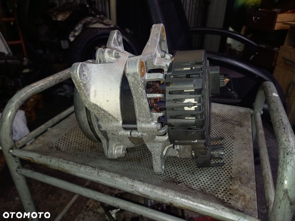 Alternator renault Captur II 1.3 TCE Sprawny kompletny - 7