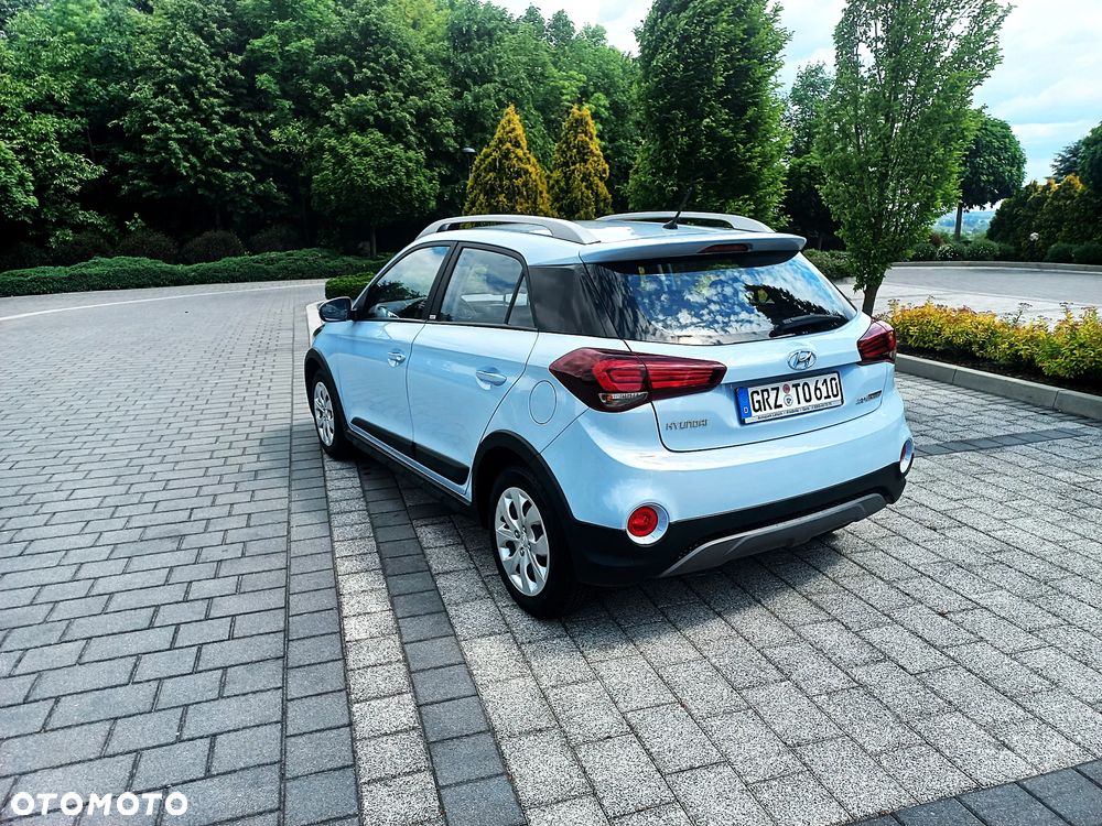 Hyundai i20 blue 1.4 Active Select - 7