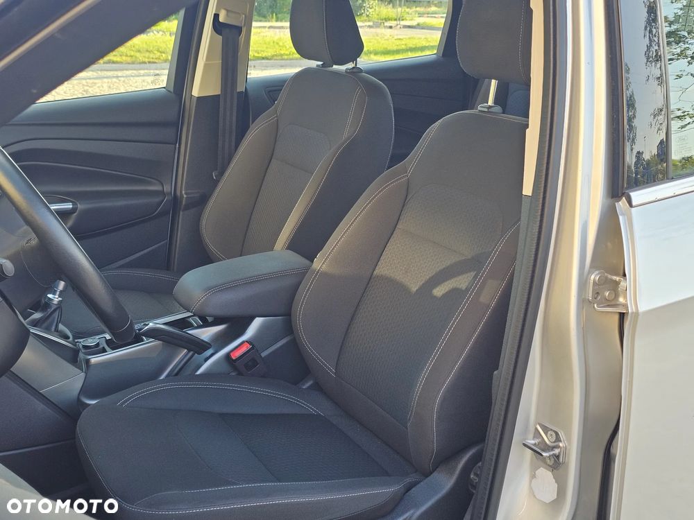 Ford Kuga 2.0 TDCi AWD Trend - 12