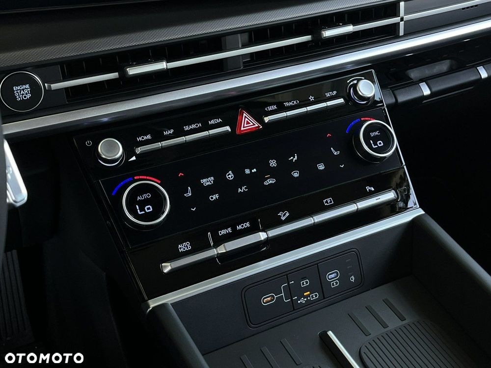 Hyundai Santa Fe - 26