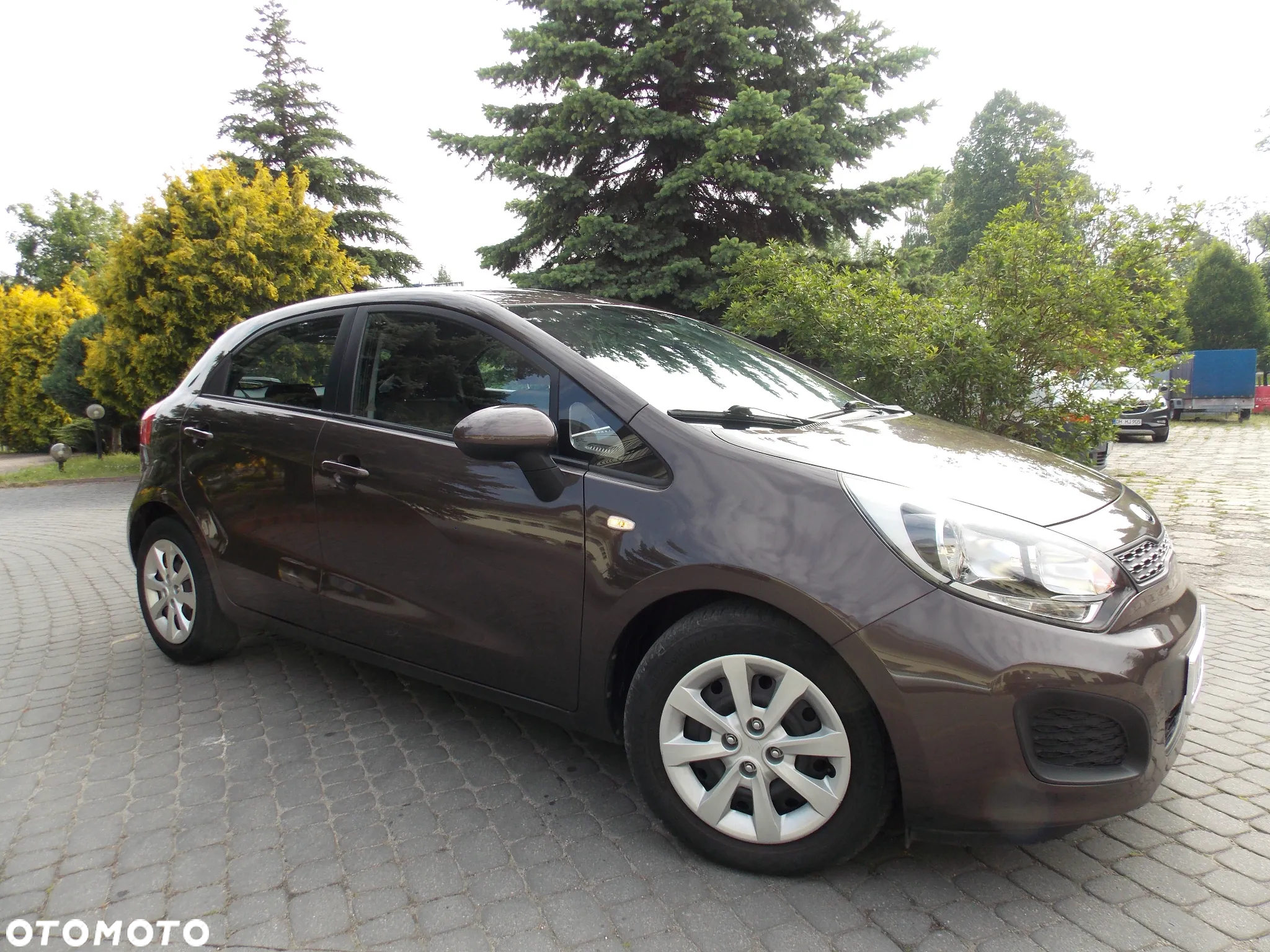 Kia Rio 1.2 Business Line - 10