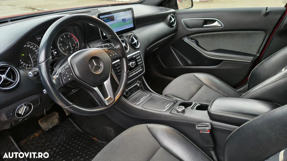 Mercedes-Benz A 200 7G-DCT AMG Line - 11