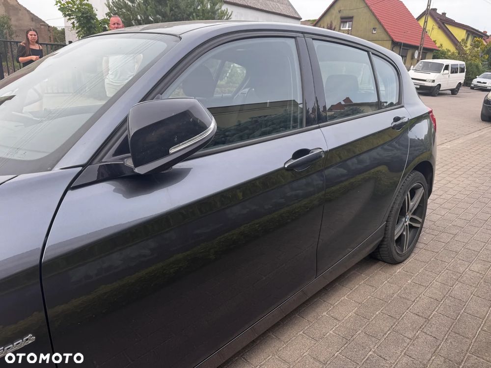 BMW Seria 1 118d Sport Line - 11