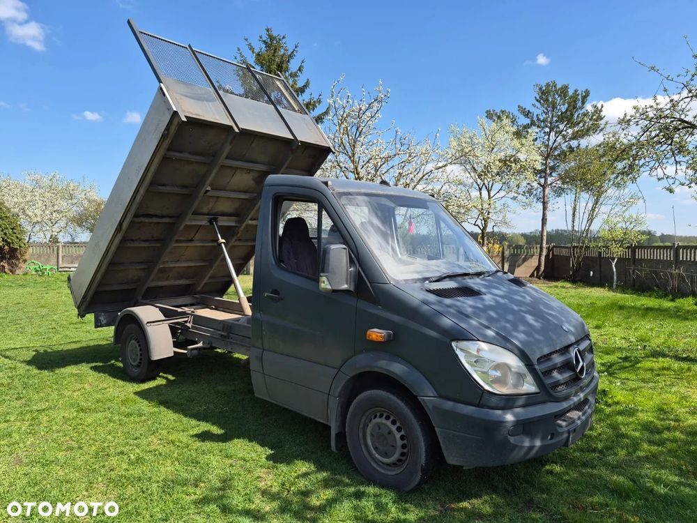 Mercedes-Benz Sprinter - 1