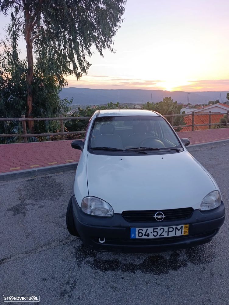 Opel Corsa 1.5 TD - 2