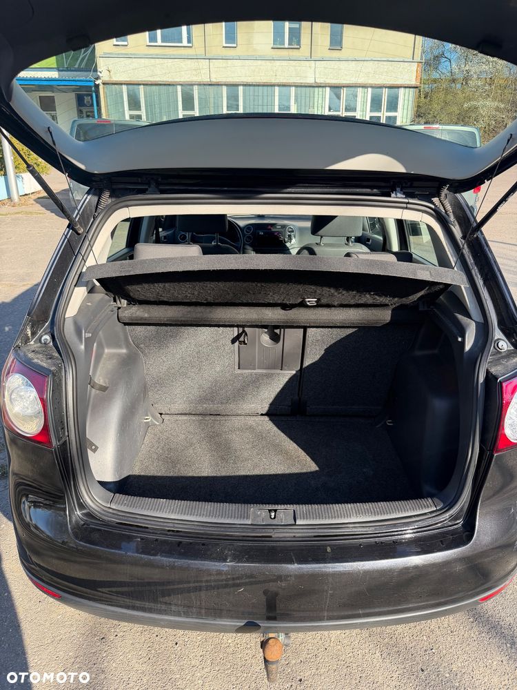 Volkswagen Golf 1.6 FSI Trendline - 5