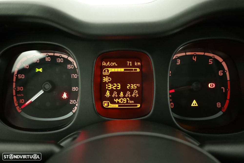 Fiat Panda 1.2 City Cross S&S - 13