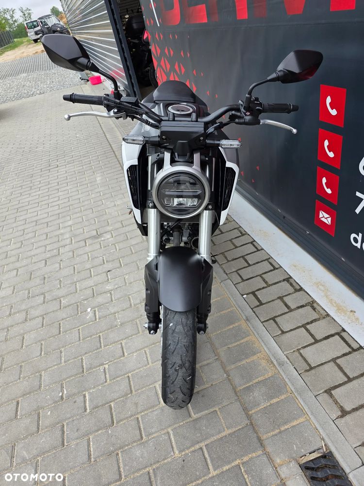 Honda CB - 28