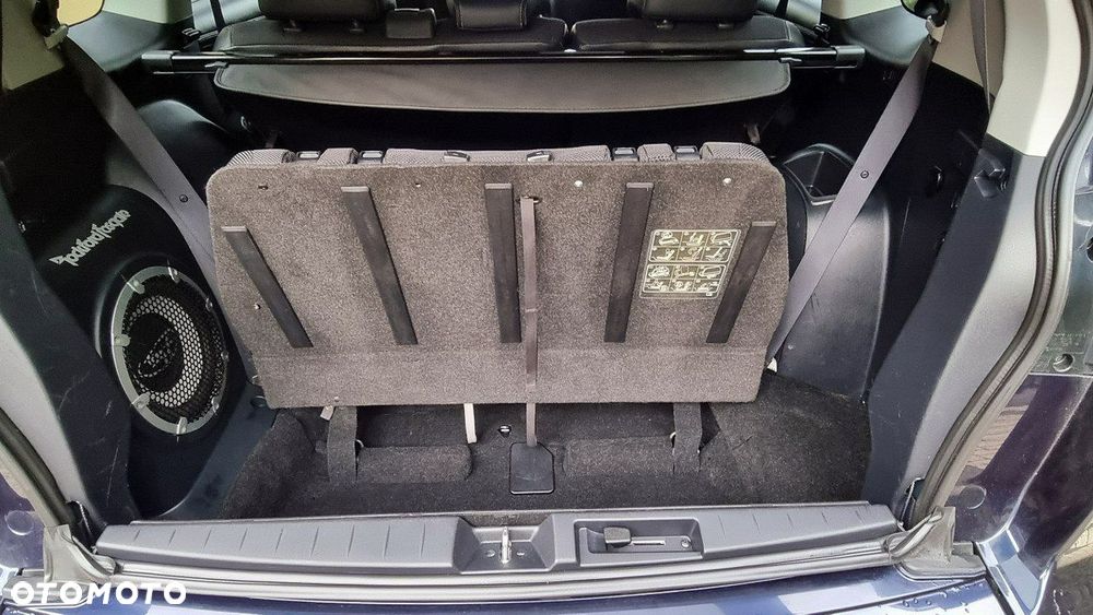 Mitsubishi Outlander - 20