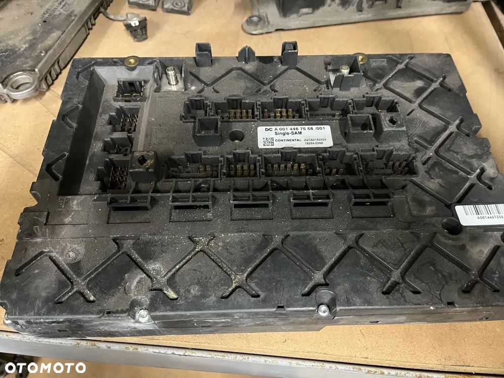 Sterownik Moduł Single Sam A0014467558 Mercedes Actros MP4 stan nieznany - 1