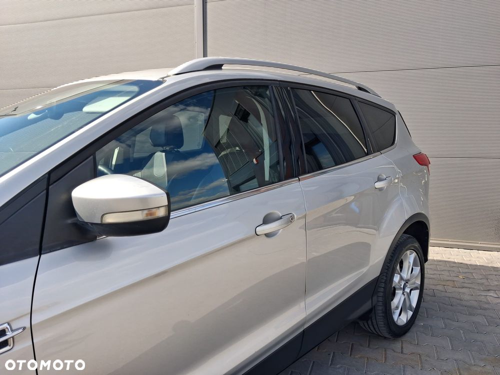 Ford Kuga 2.0 TDCi 4x4 Titanium - 3