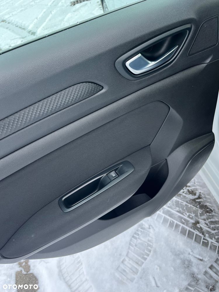 Renault Megane 1.3 TCe FAP Business - 23