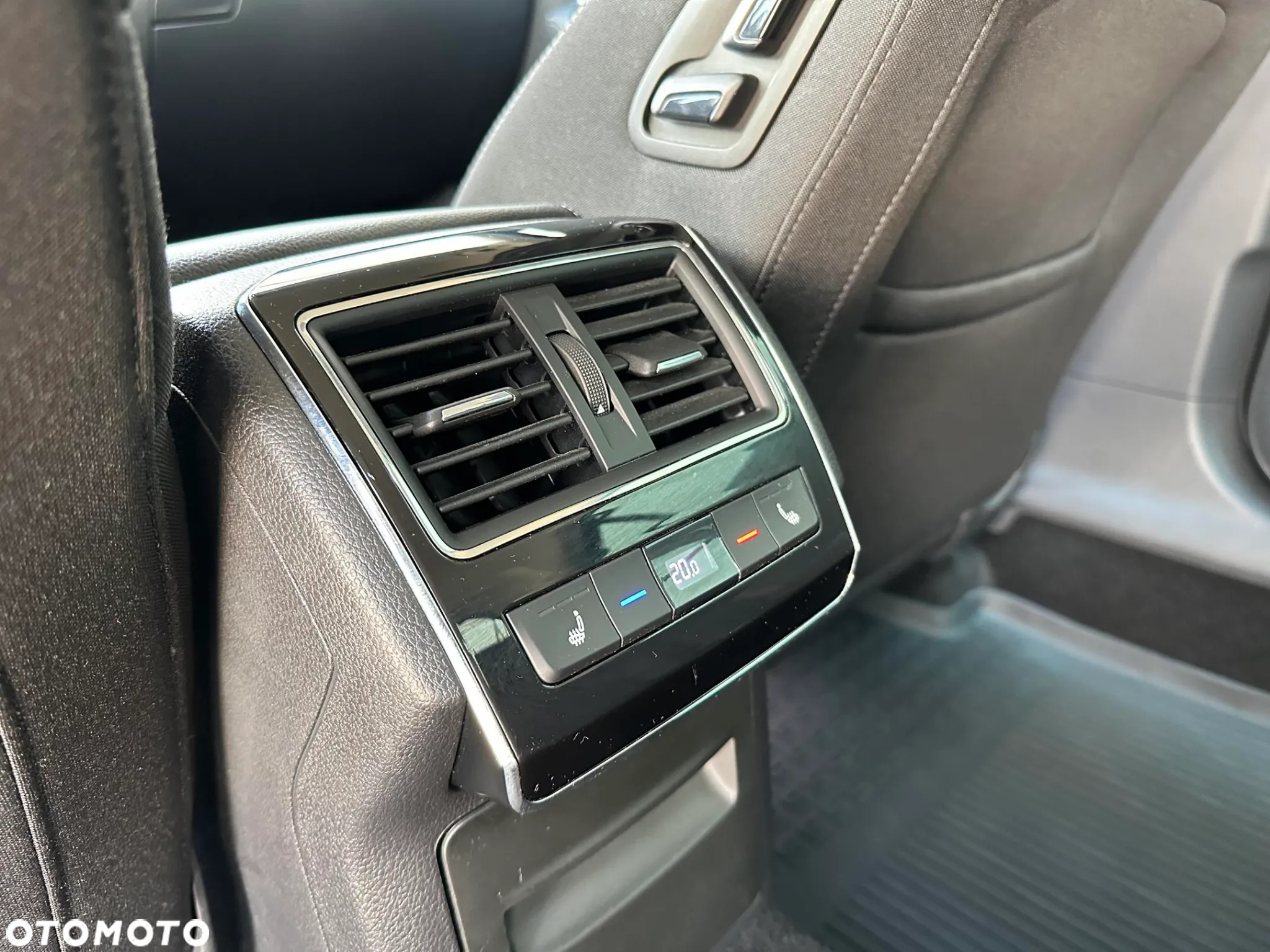 Skoda Superb 2.0 TDI SCR Style DSG - 14