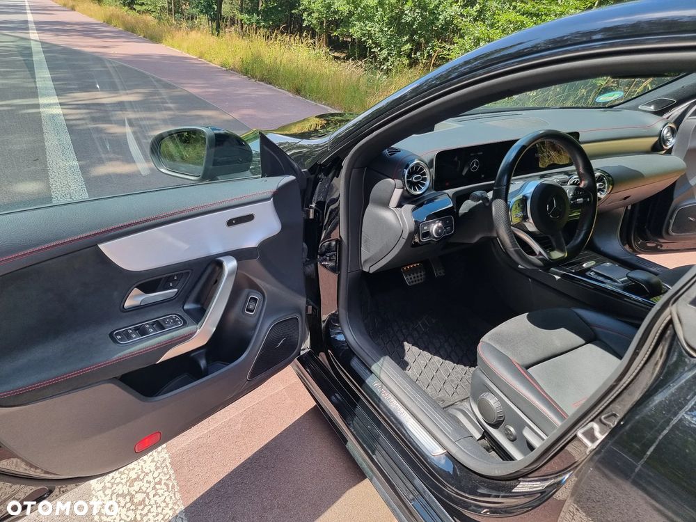 Mercedes-Benz CLA 220 d AMG Line 8G-DCT - 9