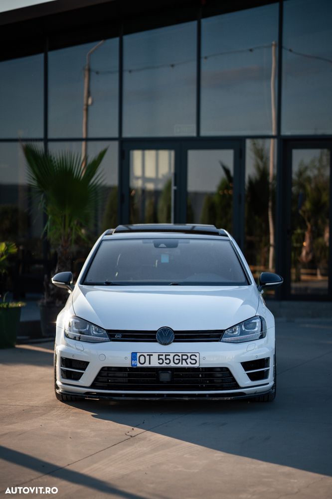 Volkswagen Golf 2.0 TSI DSG R - 6