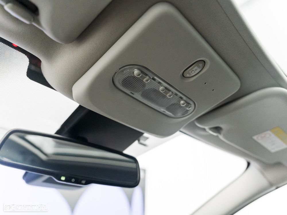 Nissan Qashqai 1.5 dCi N-Connecta - 33