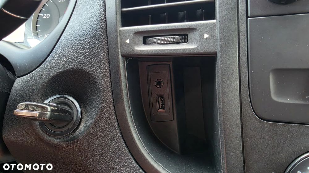 Mercedes-Benz VITO - 33
