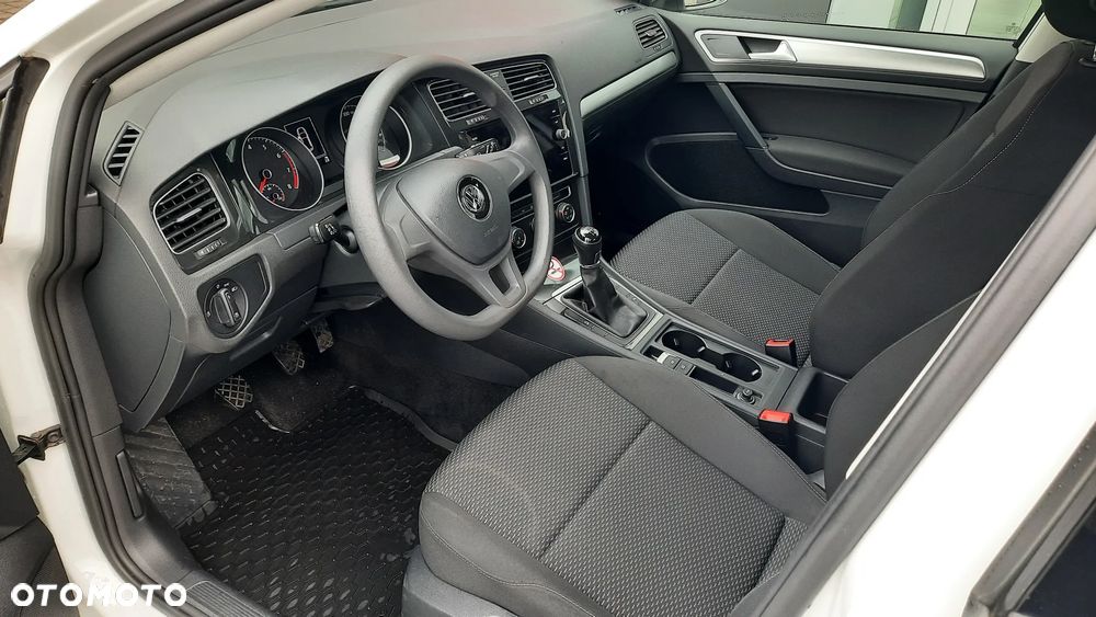 Volkswagen Golf VII 1.0 TSI BMT Trendline - 7