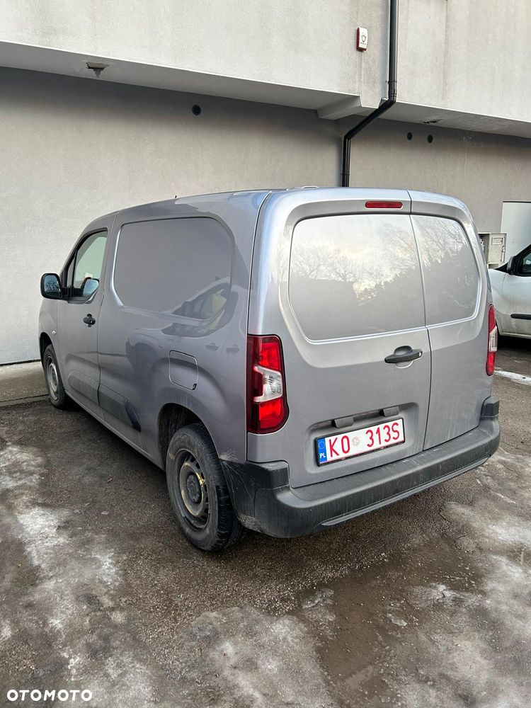 Opel COMBO - 4
