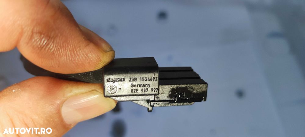 Senzor volkswagen vw cutie automata DSG6 DQ250 cod 02E927997 - 5