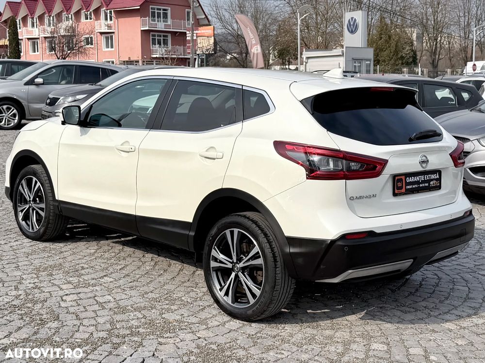 Nissan Qashqai 1.6 DCI ALL-MODE 4x4i TEKNA+ - 4